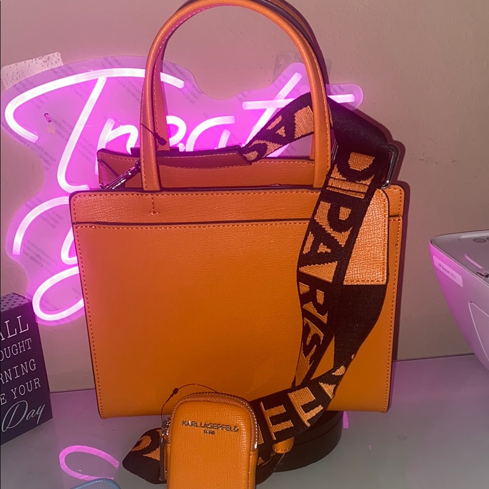 Karl Lagerfeld Orange Tote Bag with pouch 🧡 - NWT - Picture 5 of 13